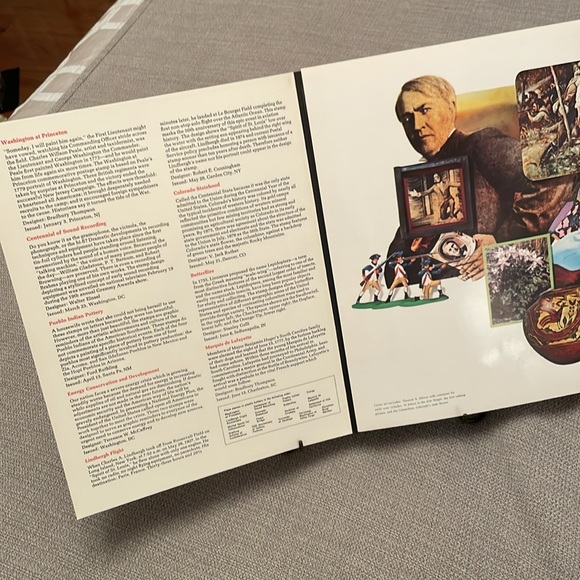 USPS 1977 Stamp Album Mint Set of Commemorative Stamps 27 Unmarked Stamps - Picture 4 of 9